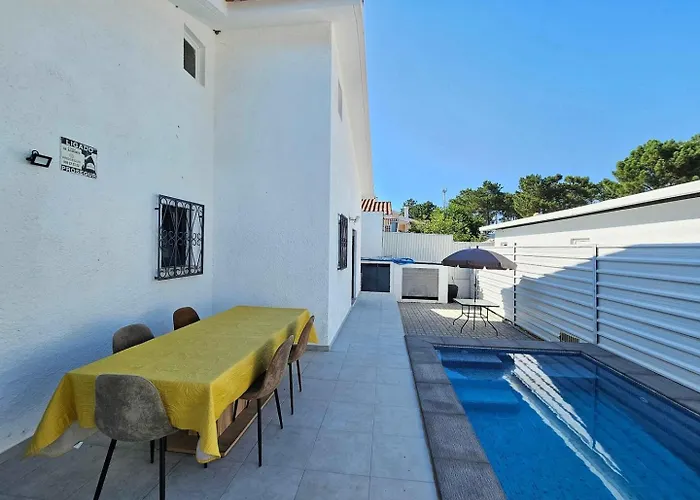 Belverde With Pool 度假居 *