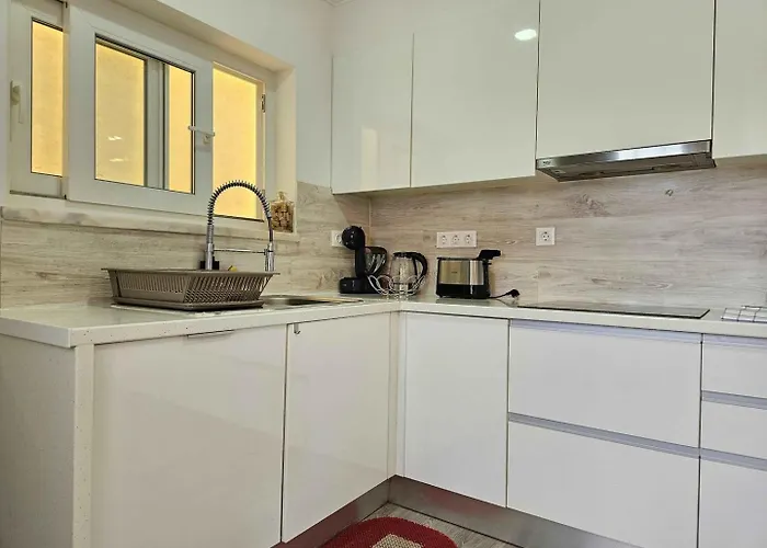 Belverde With Pool 度假居