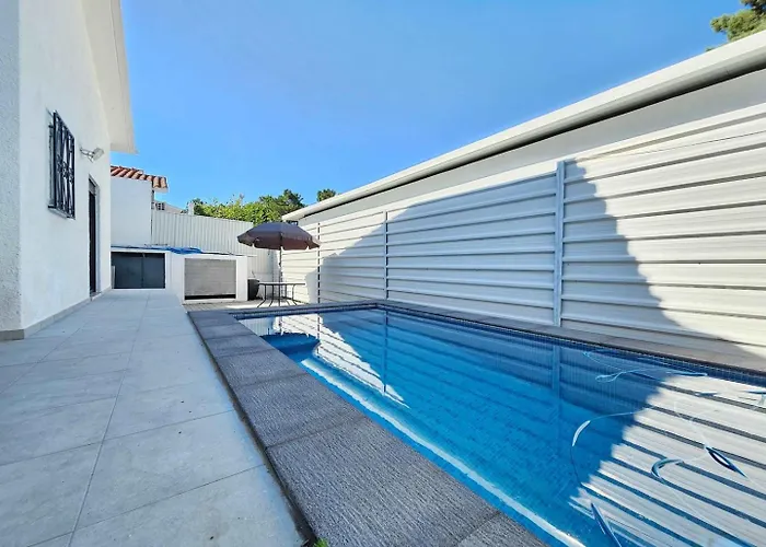 度假居 Belverde With Pool 阿莫拉